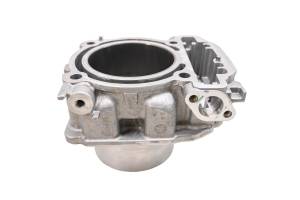22 Can-Am Maverick 1000R Front Cylinder