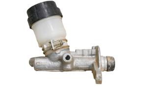 Can-Am - 18 Can-Am Commander Max 1000R DPS Front Brake Master Cylinder - Image 4