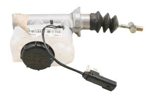 Can-Am - 22 Can-Am Ryker Rally 900 Front Brake Master Cylinder - Image 6