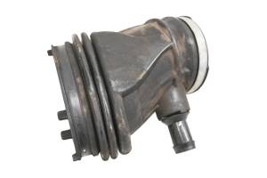 19 Can-Am Spyder F3 SE6 Airbox Hose Intake Adaptor