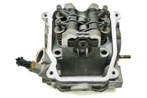 18 Can-Am Commander 1000R 4x4 Limited DPS Front Cylinder Head