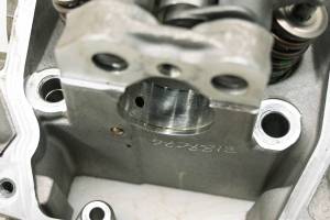 Can-Am - 18 Can-Am Commander 1000R 4x4 Limited DPS Front Cylinder Head - Image 10