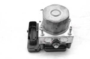 Can-Am - 20 Can-Am Ryker Rally 900 ACE Abs Anti-Lock Brake Pump Module - Image 2
