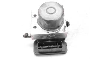 Can-Am - 20 Can-Am Ryker Rally 900 ACE Abs Anti-Lock Brake Pump Module - Image 3