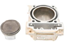 16 Can-Am Maverick 1000R XRS Turbo Rear Cylinder & Piston