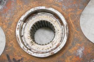 Can-Am - 07 Can-Am Outlander 800 Front Wheel Hub Left Or Right - Image 4