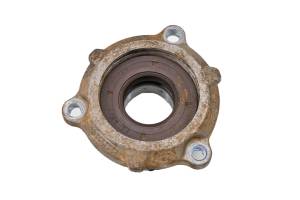 07 Can-Am Outlander 800 XT 4x4 Driveshaft Bearing Cover