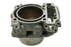 18 Can-Am Commander 1000R 4x4 Limited DPS Rear Cylinder