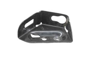 Can-Am - 18 Can-Am Commander Max 1000R DPS Shift Cable Support Bracket - Image 5