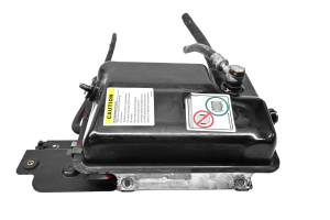 Can-Am - 10 Can-Am Spyder RT Roadster SE5 Oil Tank - Image 3