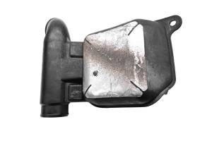 10 Can-Am Spyder RT Roadster SE5 Airbox Intake Air Duct Resonator