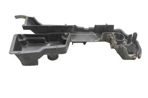 18 Can-Am Commander Max 1000R DPS Front Right Floor Support Panel