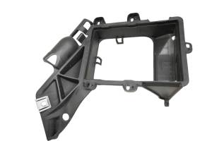 22 Can-Am Ryker Sport 900 ACE Air Filter Base Plate Cover Right