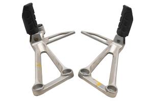 Honda - 18 Honda CBR300R Rear Passenger Foot Pegs - Image 3