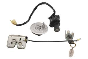Honda - 18 Honda CBR300R Key Switch Gas Cap Lock Set - Image 3