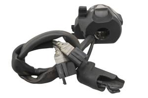 Honda - 18 Honda CBR300R Headlight On Off Handlebar Start Switch - Image 3