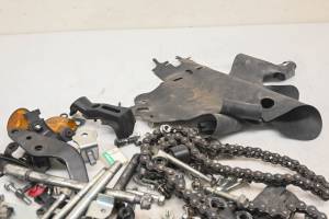 Honda - 18 Honda CBR300R Hardware Set Nuts & Bolts - Image 4