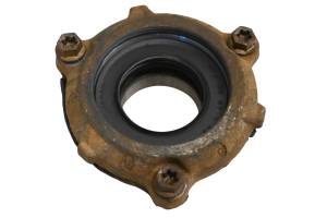 Can-Am - 18 Can-Am Outlander Max 650 XT 4x4 Drive Shaft Bearing Cover - Image 2