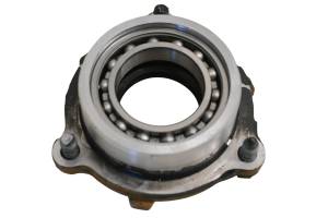 Can-Am - 18 Can-Am Outlander Max 650 XT 4x4 Drive Shaft Bearing Cover - Image 3