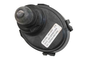 18 Can-Am Outlander Max 650 XT 4x4 Dess Switch Base