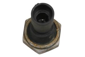 Can-Am - 18 Can-Am Outlander Max 650 XT 4x4 Oil Pressure Switch - Image 3