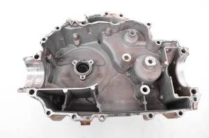 Can-Am - 04 Can-Am Outlander 330 4x4 Crankcase Center Crank Case Bombardier - Image 8