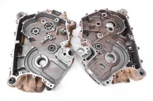Can-Am - 04 Can-Am Outlander 330 4x4 Crankcase Center Crank Case Bombardier - Image 9