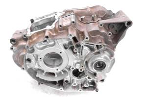 Honda - 87 Honda TRX250X 2x4 Crankcase Center Crank Case - Image 1