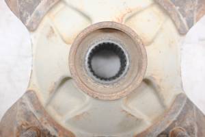 Polaris - 15 Polaris Sportsman 850 XP 4x4 Rear Left Wheel Hub - Image 3