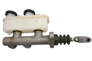 Polaris - 16 Polaris Slingshot SL Front Brake Master Cylinder - Image 2