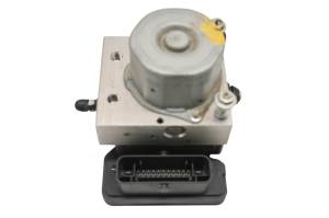 Polaris - 19 Polaris Slingshot SL Electric Abs Brake Control Unit Ecu - Image 1