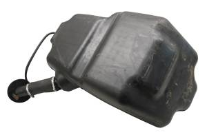 Polaris - 19 Polaris Slingshot SL Gas Tank & Fuel Pump - Image 4