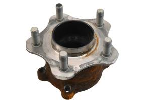 Polaris - 19 Polaris Slingshot SL Front Wheel Hub Left Or Right - Image 2