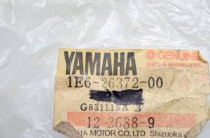 Yamaha - OEM Yamaha 1E6-26372-00-00 Handle Lever Cover NOS - Image 3