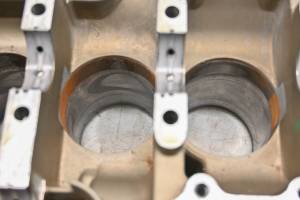 Honda - 04 Honda Aquatrax R-12X Top Half Crank Case & Cylinders ARX1200 - Image 7