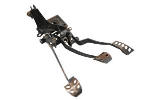 16 Yamaha YXZ1000R Gas Brake Pedal Assembly