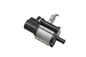 Yamaha - 16 Yamaha YXZ1000R Pipe Joint Assembly - Image 3