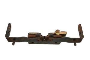 Polaris - 06 Polaris Sportsman 500 X2 4x4 Seat Latch - Image 3