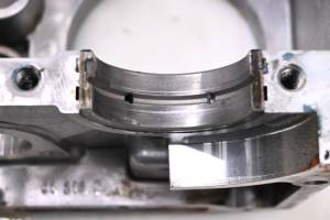 Polaris - 02 Polaris Sportsman 700 4x4 Crankcase Center Crank Case - Image 7