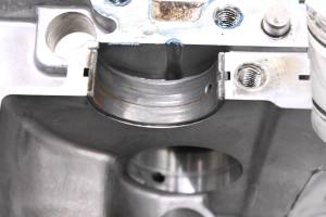 Polaris - 02 Polaris Sportsman 700 4x4 Crankcase Center Crank Case - Image 8