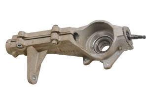 02 Polaris Sportsman 700 4x4 Front Left Spindle Knuckle
