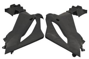 Kawasaki - 23 Kawasaki Z400 ABS Frame Side Covers Left & Right ER400D - Image 1