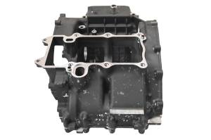 Kawasaki - 23 Kawasaki Z400 ABS Crankcase Center Crank Case ER400D - Image 4