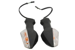 Kawasaki - 23 Kawasaki Z400 ABS Front Blinkers Turn Signals ER400D - Image 2