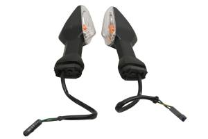Kawasaki - 23 Kawasaki Z400 ABS Front Blinkers Turn Signals ER400D - Image 3