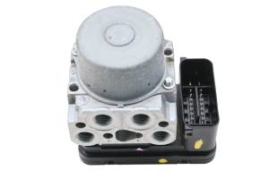23 Kawasaki Z400 Abs Pump Module Unit ER400DFPNN