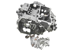 23 Kawasaki Ninja 400 Crankcase Center Crank Case EX400