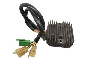 Honda - 02 Honda Shadow Spirit Regulator Rectifier VT1100C - Image 1