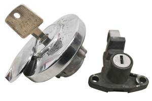 Honda - 02 Honda Shadow Spirit Gas Cap & Helmet Lock Set VT1100C - Image 2