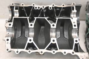 Sea-Doo - 05 Sea-Doo GTX 4-Tec Crankcase Center Crank Case & Cylinders For Parts - Image 8